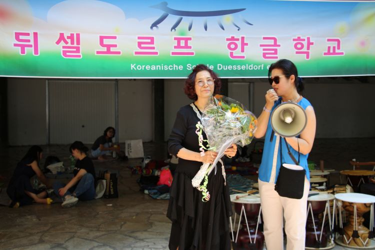 9. 송순이 꽃다발k.JPG