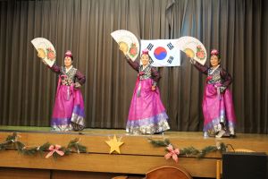 부채춤kk.jpg