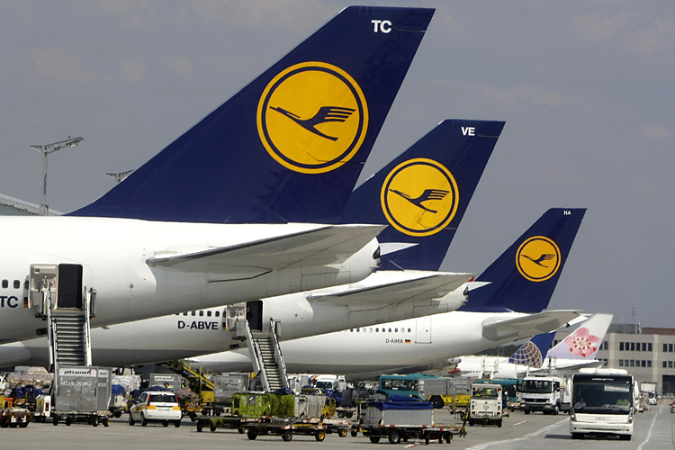 lufthansa-reuters.jpg