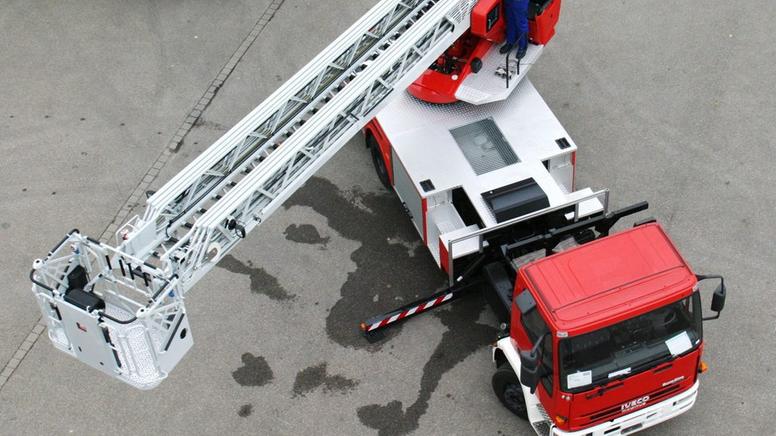 feuerloeschfahrzeug-dapd.jpg