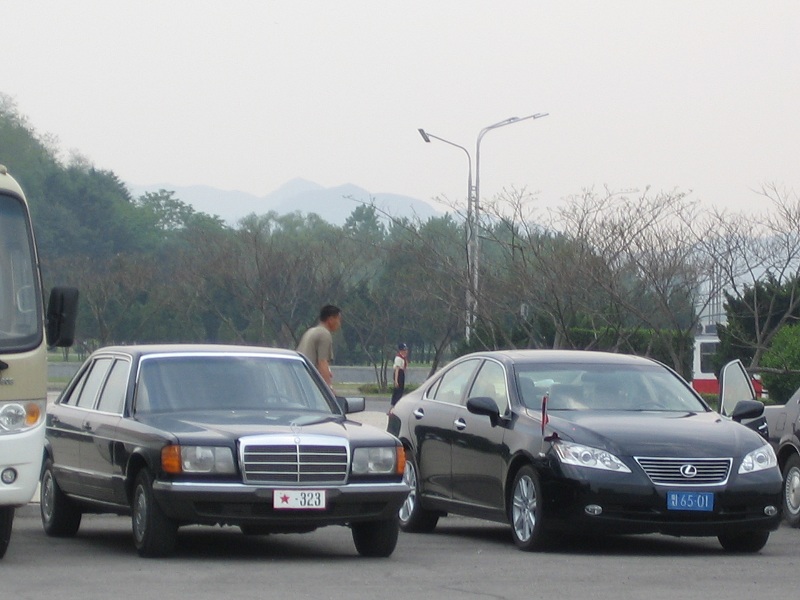 북한의 외제차량.JPG