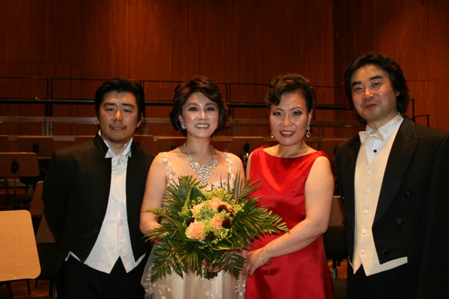 2011.6.18 Korean Symphony Orchestra 052 4 Saenger.jpg