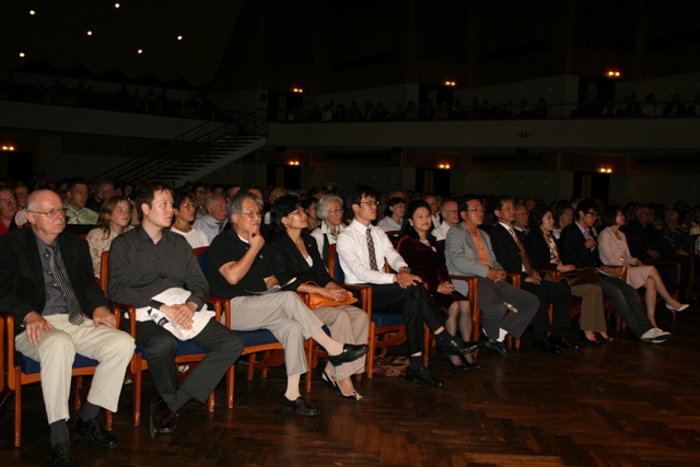 2011.6.18 Korean Symphony Orchestra 040 vorne.jpg