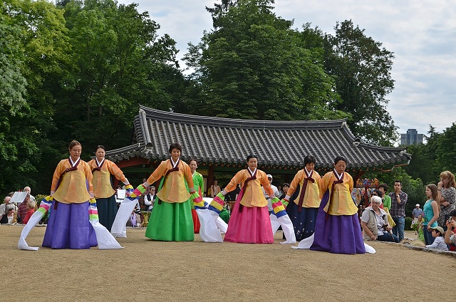 한국무용단.JPG