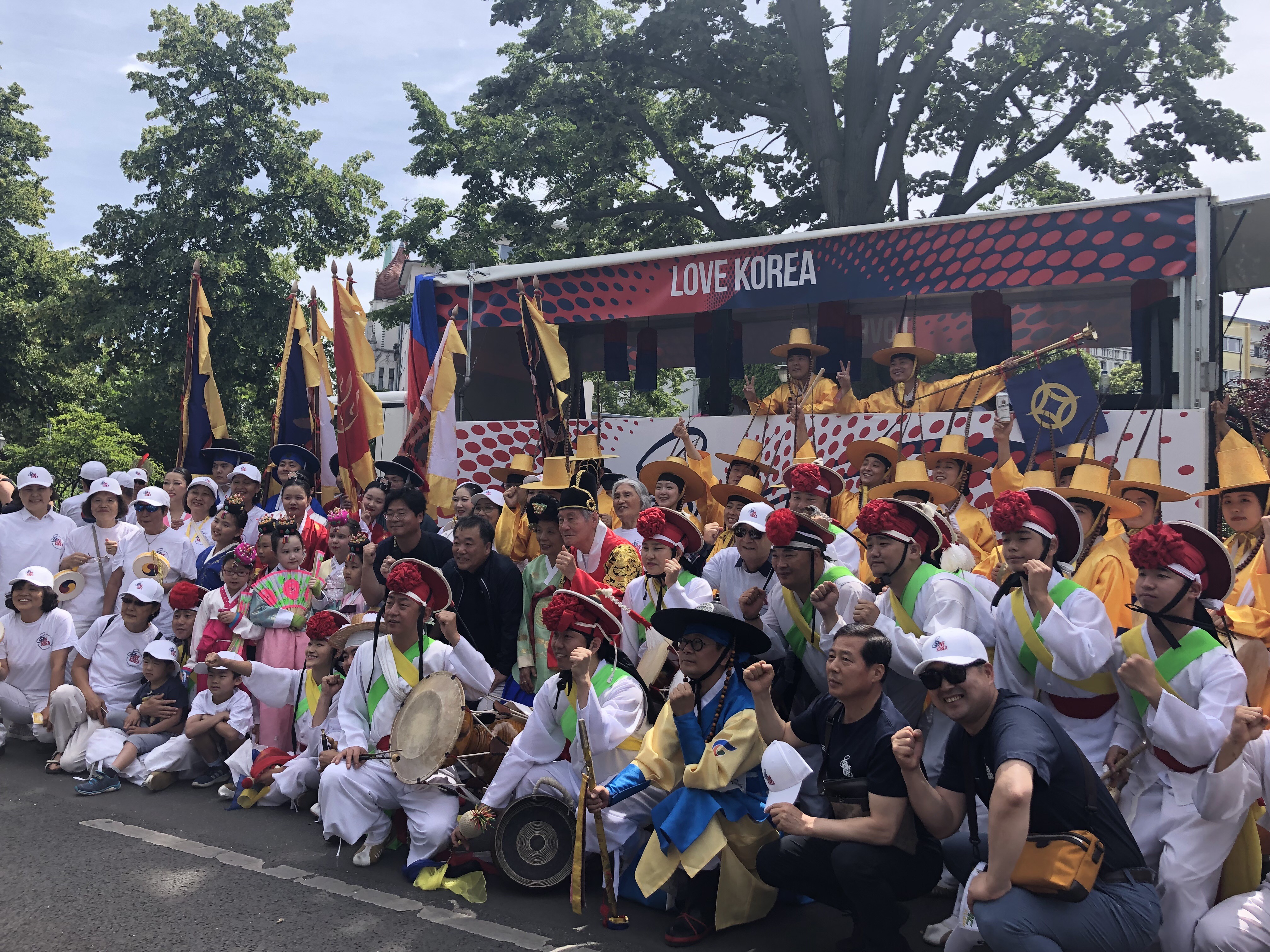 베를린 세계다문화축제 2019 참가 - 한국팀 (1).jpg