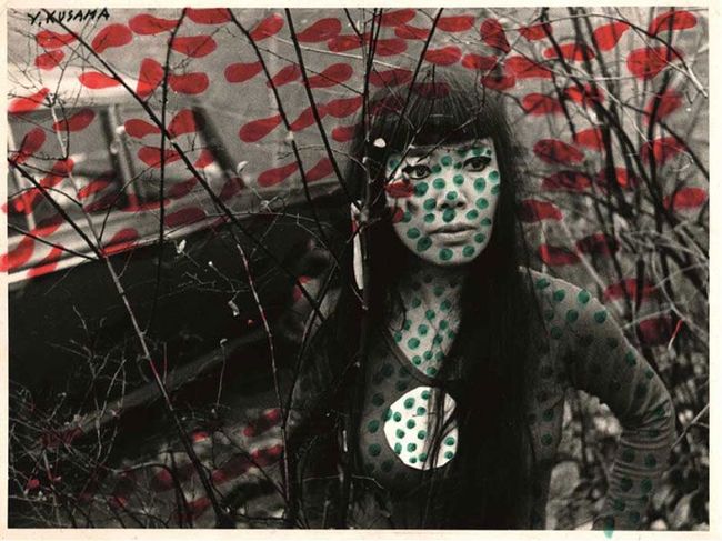 2Yayoi Kusama, Self-Obliteration, 1966.jpg