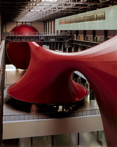 Marsyas (Installation, Tate Modern, 2002-2003), Anish Kapoor, 2002.jpg