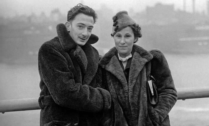 Salvador Dali & Gala Eluard.jpg