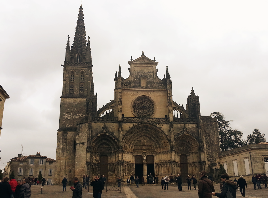 서01 바자스 성당(cathédrale Saint Jean Baptiste)1.png