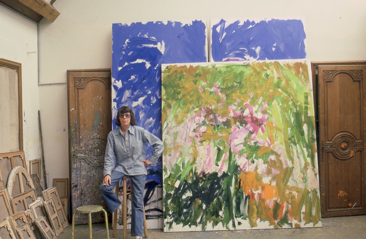 Joan Mitchell in her Vétheuil studio, 1983.jpg