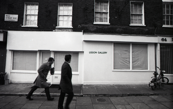 Bell Street, London, 1976. Courtesy of Lisson Gallery.jpg