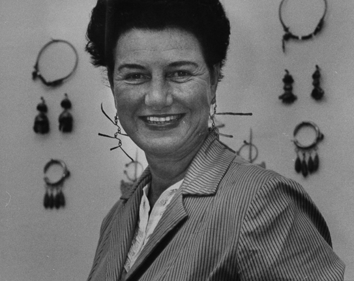 Peggy Guggenheim, 1953.jpg