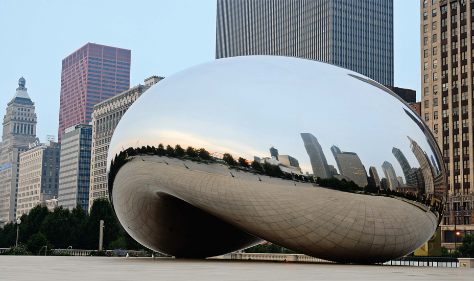 Cloud Gate, ( stainless steel, 1006 x 2012 x 1280 cm, Millennium Park, Chicago), Anish Kapoor, 2004.jpg