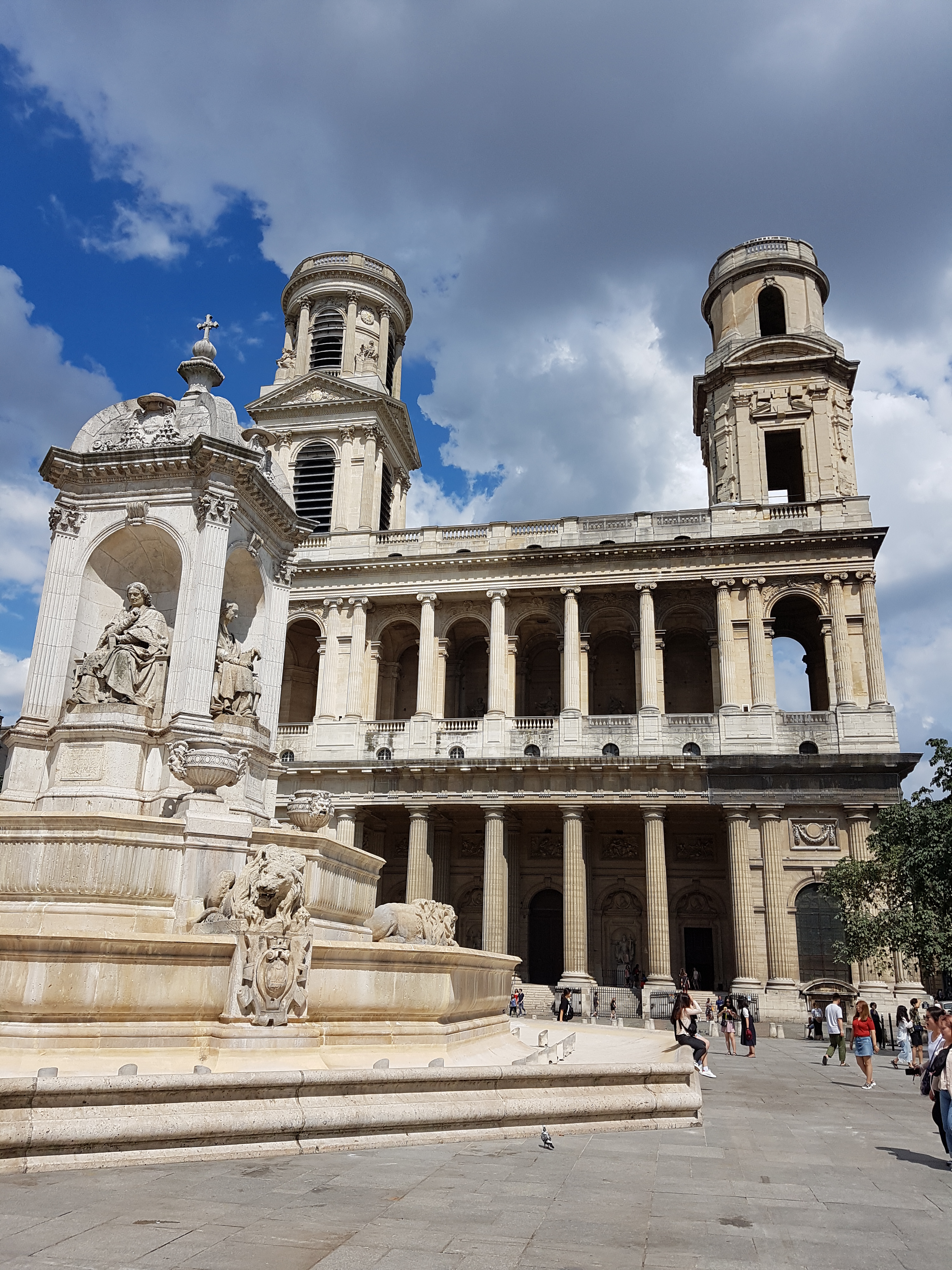 Saint-sulpice (3).jpg