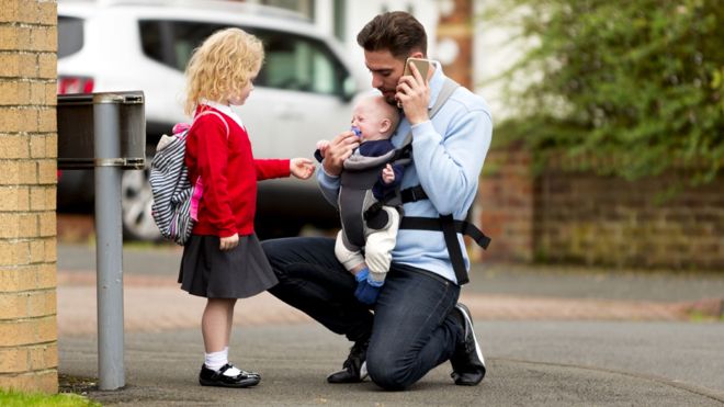 영국5-영국 부모 11%만 아이들 숙제에 도움 BBC.jpg