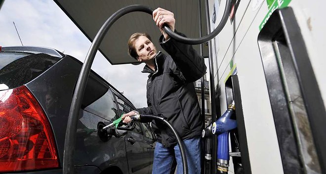 Les prix de l'essence au plus bas depuis 4 ans.jpg
