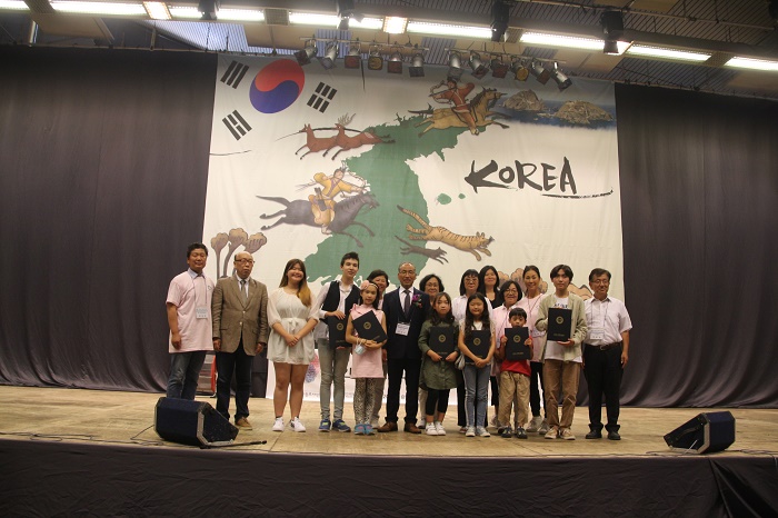 17 우리말하기 대회 시상-.jpg