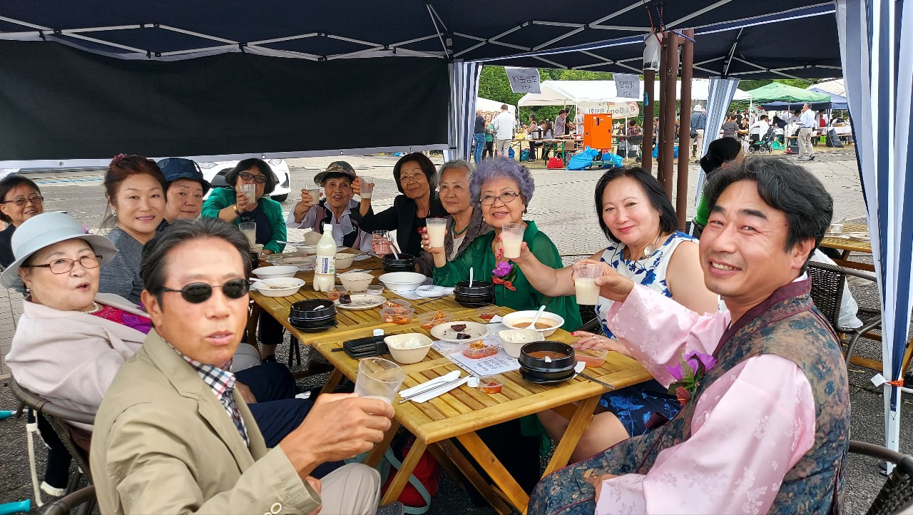 19 세계전통시인협회.jpg