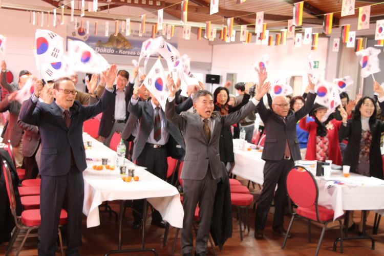만세.JPG