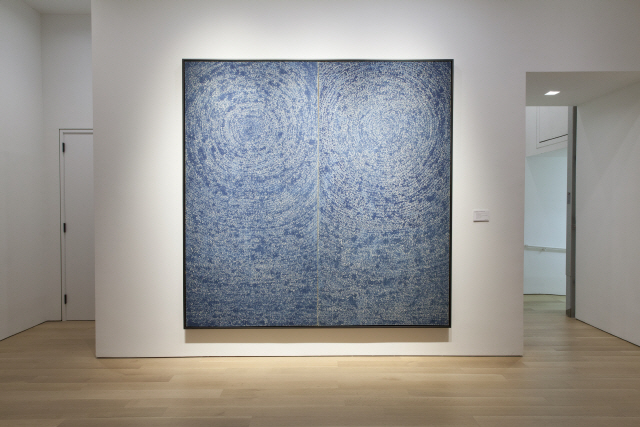 김환기, 우주 05-Ⅳ-17 #200, 1971.jpg