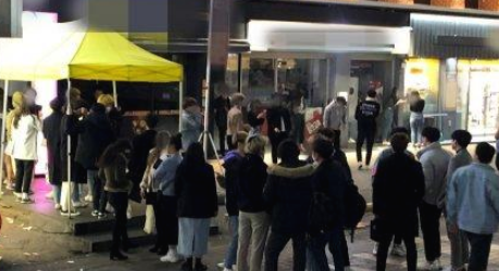 1283-프랑스 2 사진 2.png
