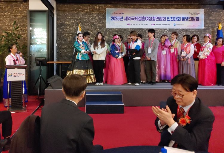 5 장학금 전달k-.jpg