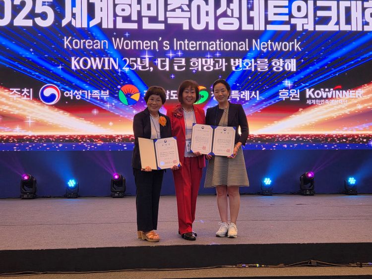 독일 3명k.jpg
