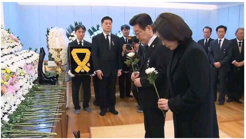 1411-고 이 해찬 선배 칼럼 사진.png